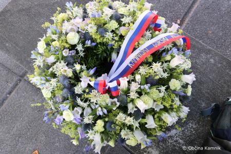 Spominska slovesnost na Trgu Talcev (1)